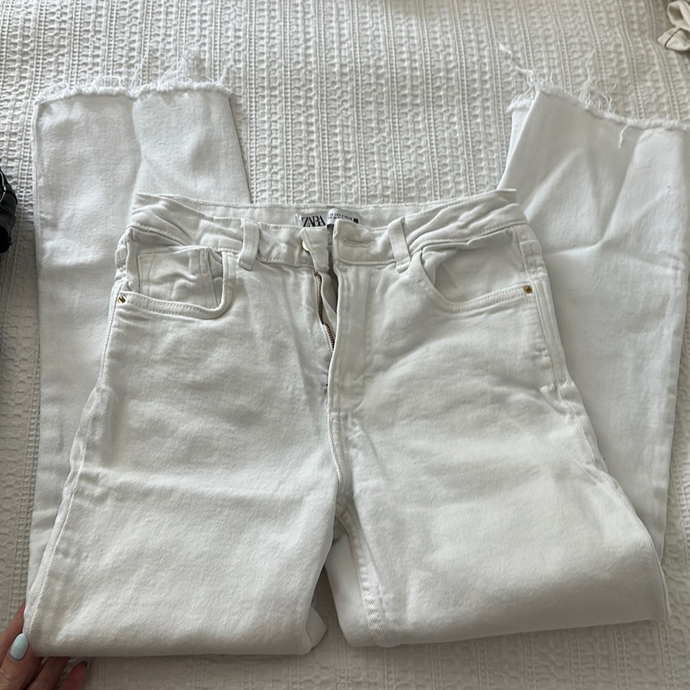 White zara jeans